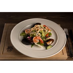 Салат с морепродуктами